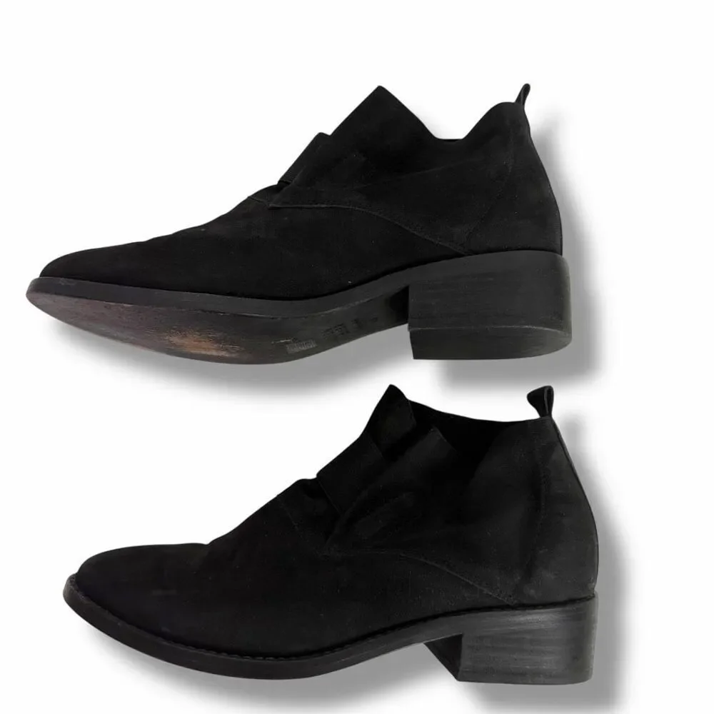 Eileen Fisher Women’s 8.5 Black Slip On Bootie Leather